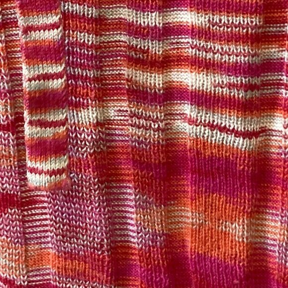 BCBGMaxAzria SZ L Reds & White Silk Blend oversized sweater retro Y2K - Picture 7 of 7